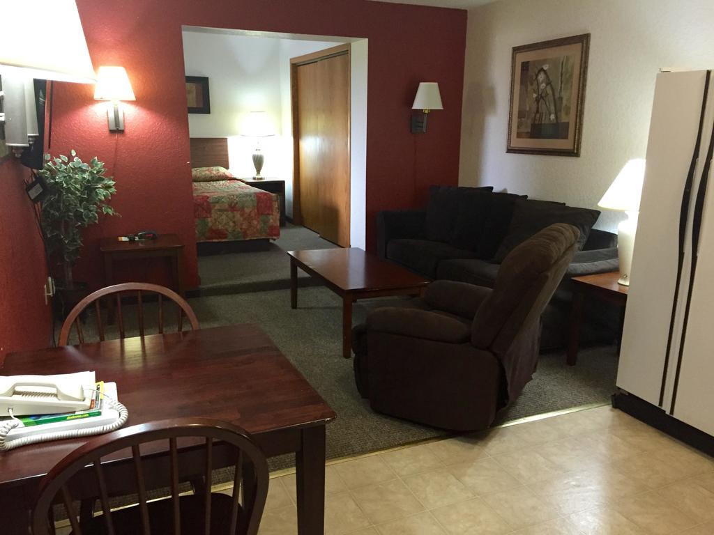 Americas Best Value Inn Гранд-Форкс Экстерьер фото