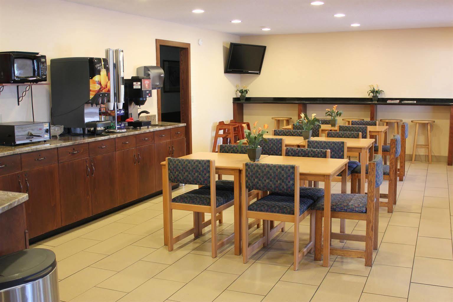 Americas Best Value Inn Гранд-Форкс Ресторан фото